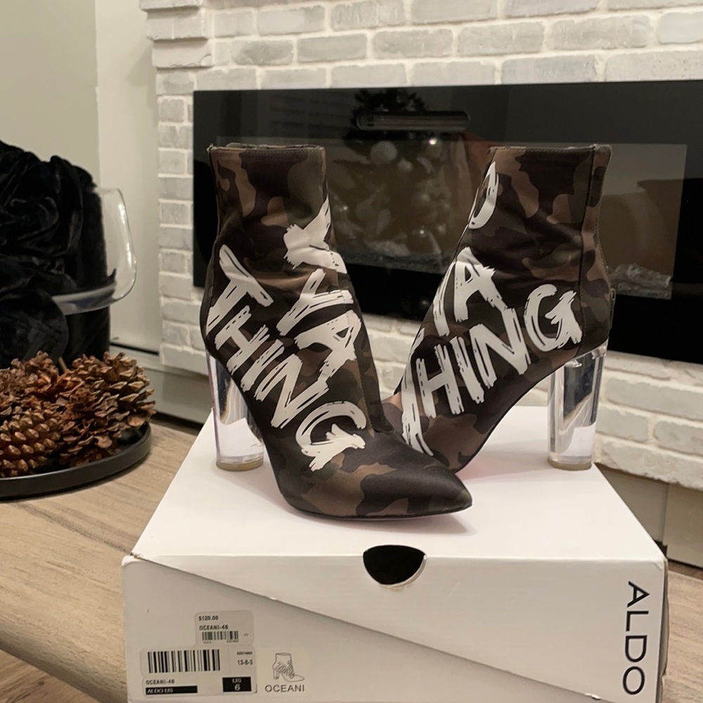 Aldo boots size 6